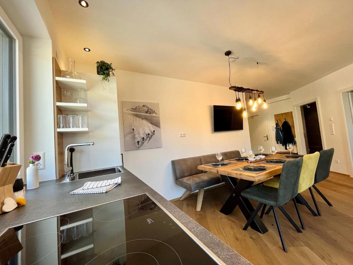 Alpin Art Appartements Grobming Exteriör bild
